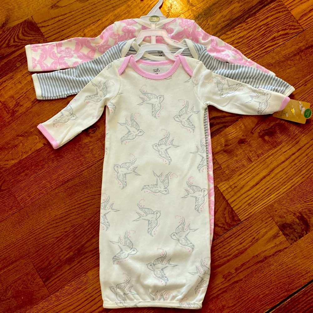 Newborn touched by nature organic nightgowns 3 pack. NWT